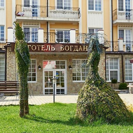 Hotel Bogdan Morschyn Exterior foto